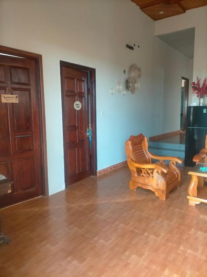 Ly'S Homestay Gia Nghĩa Exterior photo